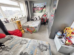 Bedroom- click for photo gallery